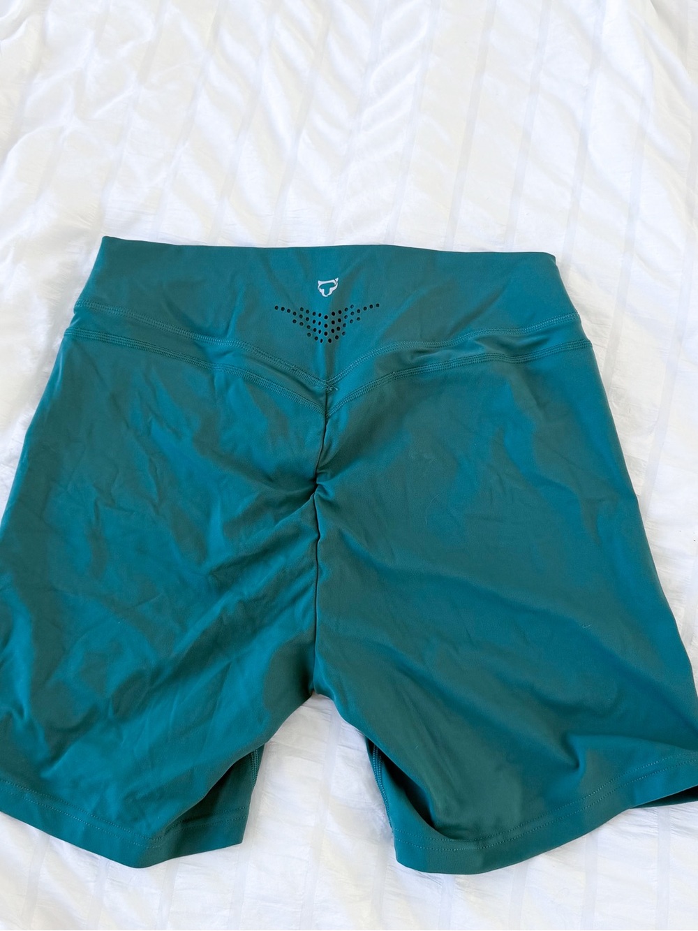 Teal Athletic Shorts with Vent Detail - Unbranded